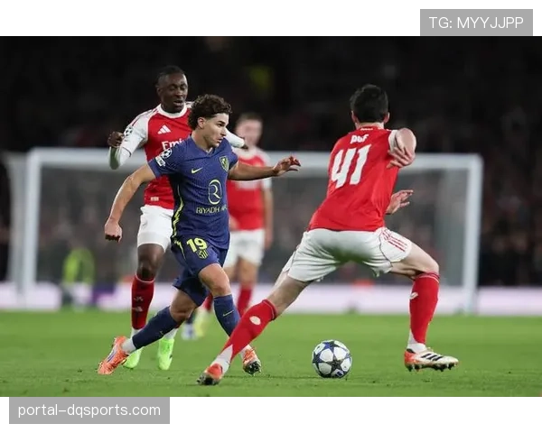 欧冠半决赛呈现两极对决：拜仁巴黎对攻，阿森纳马竞绞杀